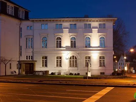 Peterhoff Gasthof 2*